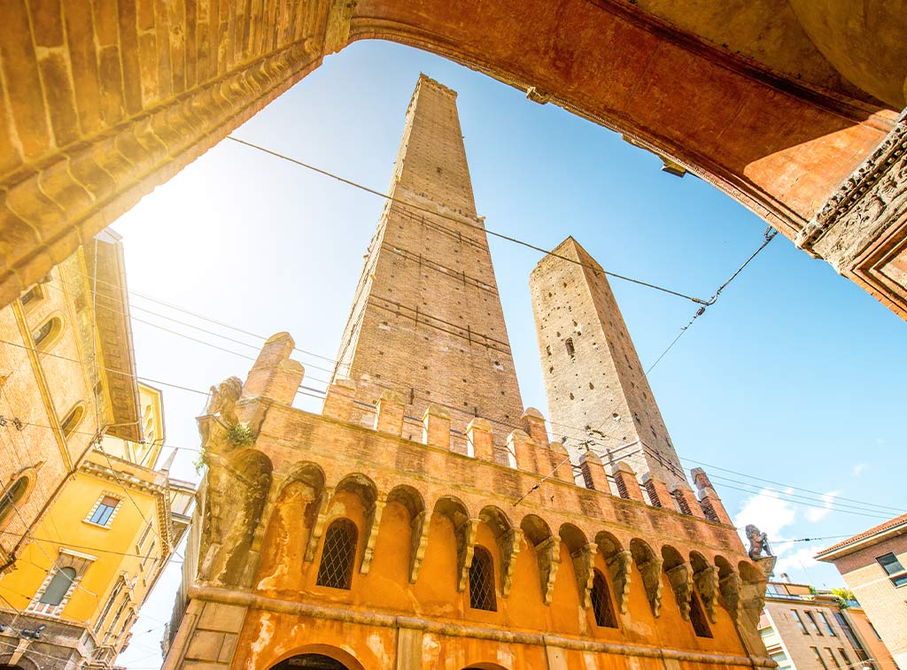beunique-in-italy-Emilia-Romagna-s-the-Learned-the-Red-and-the-Fat