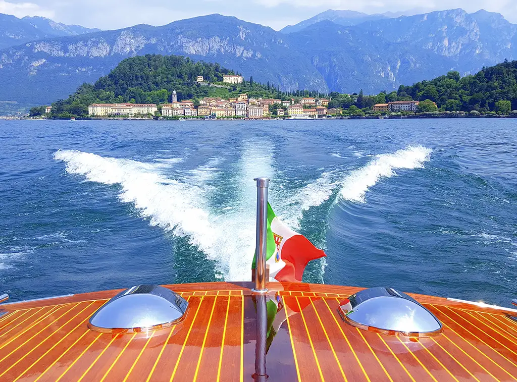 beunique-in-italy-Private Boat Tour of Lake Como’s Villa